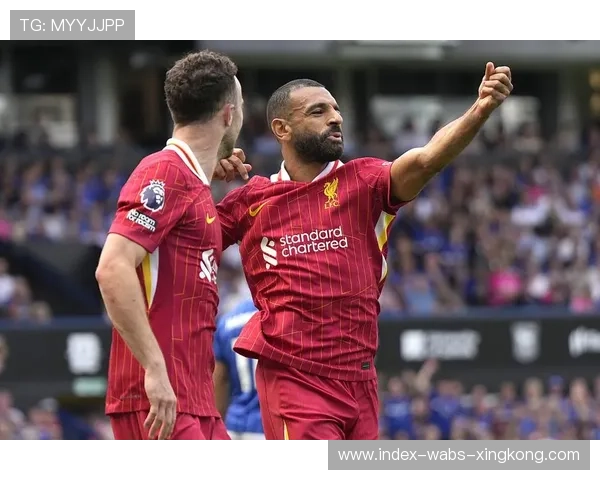 利物浦高位逼抢再次成功，萨拉赫低射稳稳入网